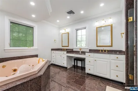 12 Ravine Road Verona NJ 07044