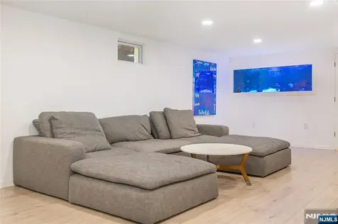 12 Ravine Road Verona NJ 07044
