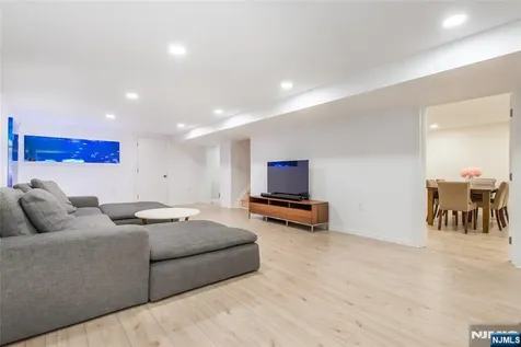 12 Ravine Road Verona NJ 07044