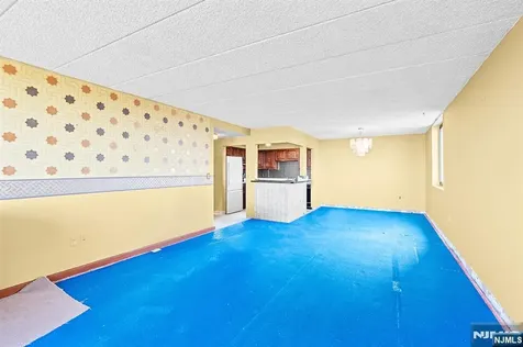 170 Lafayette Avenue Passaic NJ 07055