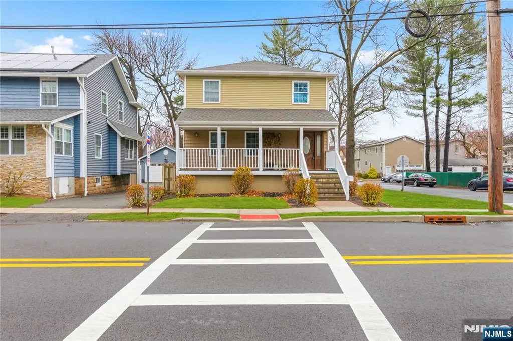 158 Madison Avenue Dumont NJ 07628
