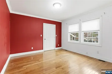 158 Madison Avenue Dumont NJ 07628