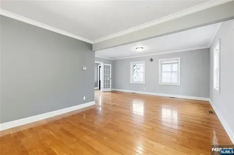 158 Madison Avenue Dumont NJ 07628