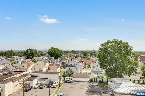85 Ridge Road North Arlington NJ 07031