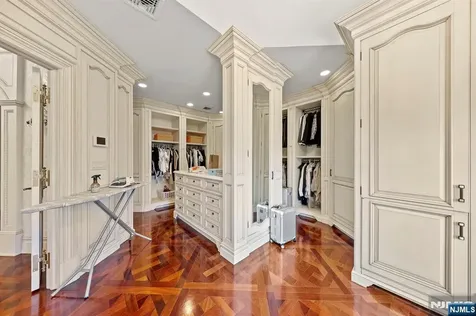 78 Roberts Road Englewood Cliffs NJ 07632