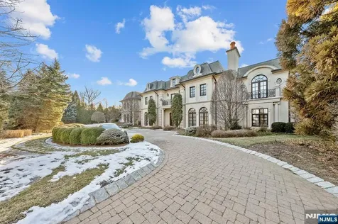 78 Roberts Road Englewood Cliffs NJ 07632