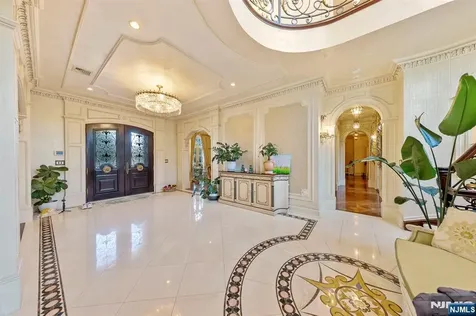 78 Roberts Road Englewood Cliffs NJ 07632