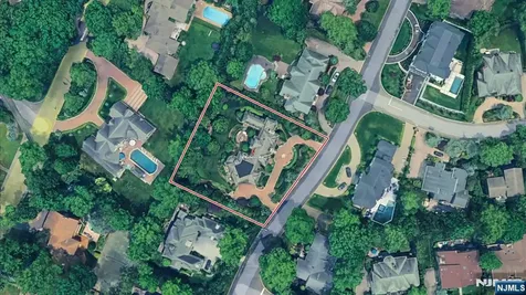 78 Roberts Road Englewood Cliffs NJ 07632