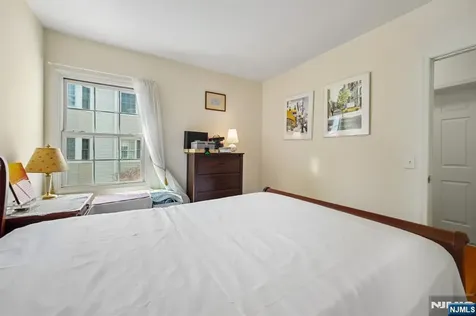 249 The Promenade Edgewater NJ 07020