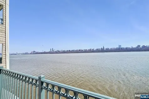 249 The Promenade Edgewater NJ 07020
