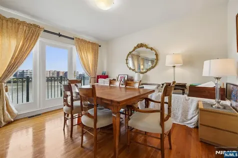 249 The Promenade Edgewater NJ 07020