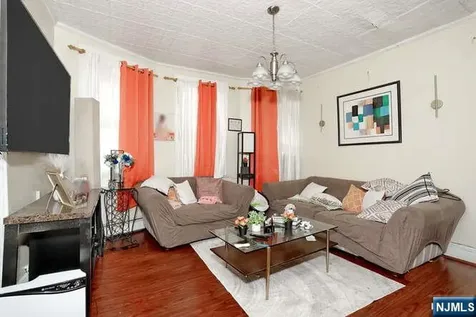941 25th Street Paterson NJ 07513