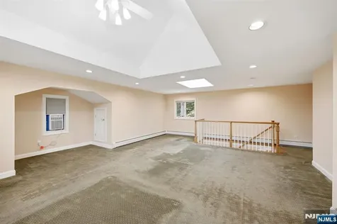 164 Leach Avenue Park Ridge NJ 07656