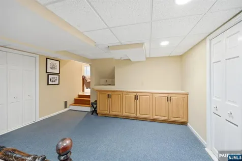 164 Leach Avenue Park Ridge NJ 07656