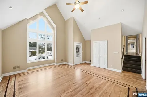 164 Leach Avenue Park Ridge NJ 07656