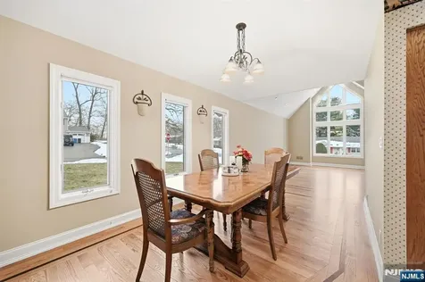 164 Leach Avenue Park Ridge NJ 07656