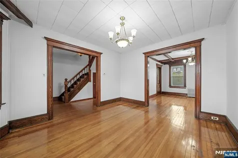 30 E 2nd Street Clifton NJ 07011