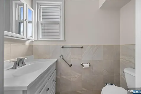 30 E 2nd Street Clifton NJ 07011
