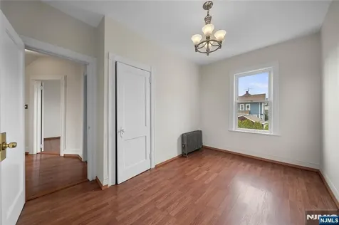 30 E 2nd Street Clifton NJ 07011