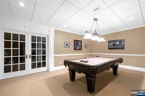 46 Partridge Hill Upper Saddle River NJ 07458