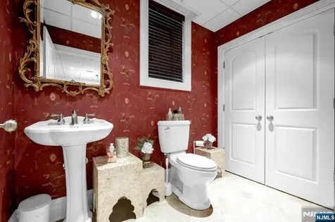 46 Partridge Hill Upper Saddle River NJ 07458