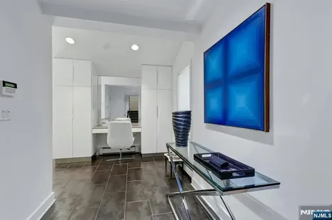 100 Dyer Court Norwood NJ 07648