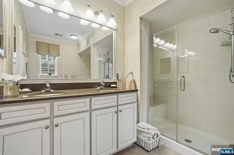 4 Slate Court Woodland Park NJ 07424