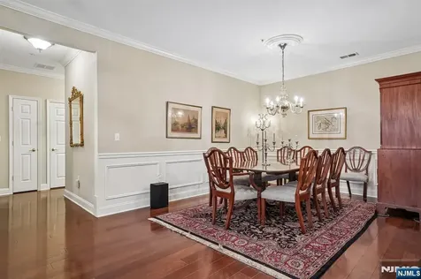 4 Slate Court Woodland Park NJ 07424