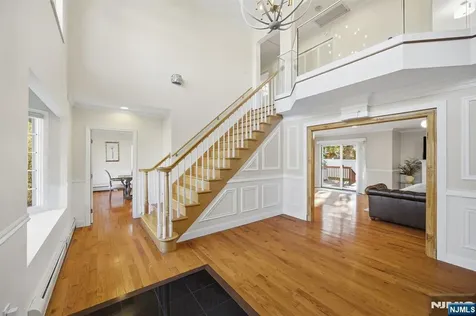 364 W Clinton Avenue Tenafly NJ 07670