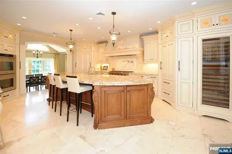 273 Joshua Lane Wyckoff NJ 07481
