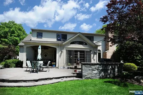 273 Joshua Lane Wyckoff NJ 07481