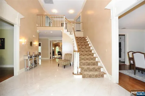 273 Joshua Lane Wyckoff NJ 07481