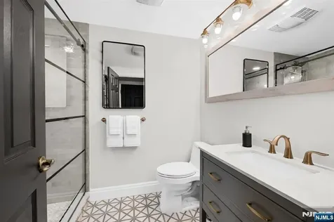 112 Bloomfield Street Hoboken NJ 07030