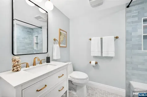 112 Bloomfield Street Hoboken NJ 07030