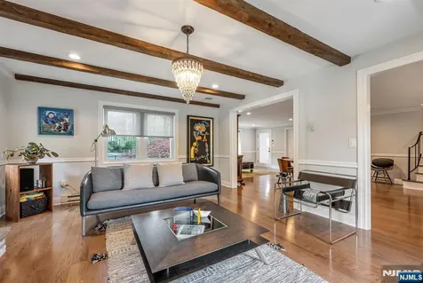 80 Harrington Avenue Closter NJ 07624