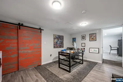 80 Harrington Avenue Closter NJ 07624
