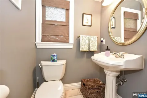 143 Nottingham Road Ramsey NJ 07446