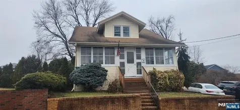 63 Franklin Avenue Saddle Brook NJ 07663
