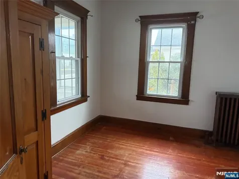 63 Franklin Avenue Saddle Brook NJ 07663