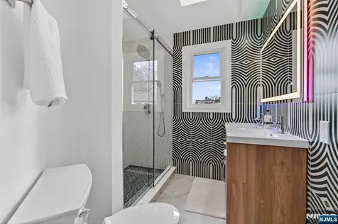 21 Lombardy Place Maplewood NJ 07040