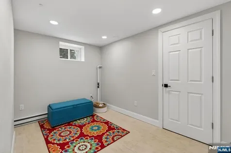 21 Lombardy Place Maplewood NJ 07040