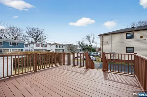 21 Lombardy Place Maplewood NJ 07040