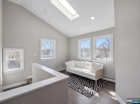 21 Lombardy Place Maplewood NJ 07040