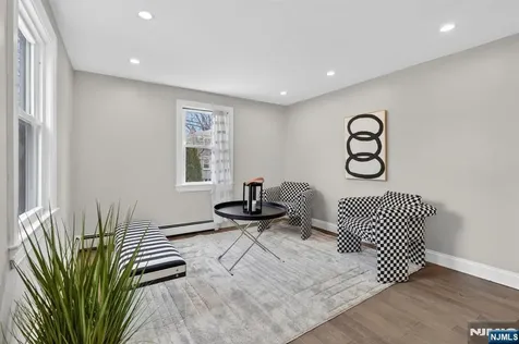 21 Lombardy Place Maplewood NJ 07040