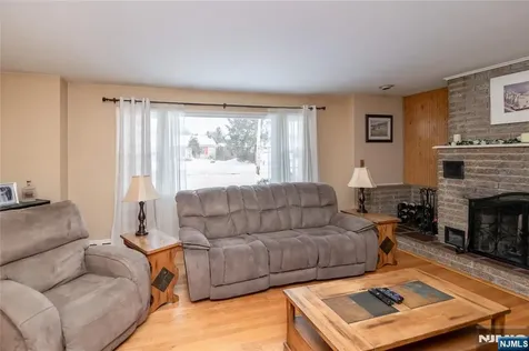 100 Eyland Avenue Roxbury Township NJ 07876