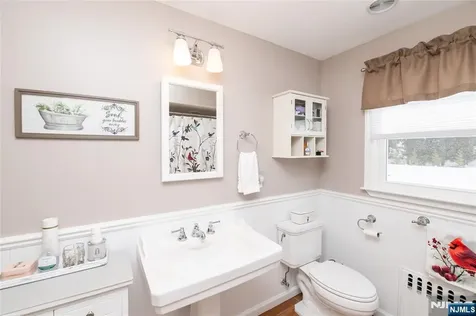 100 Eyland Avenue Roxbury Township NJ 07876