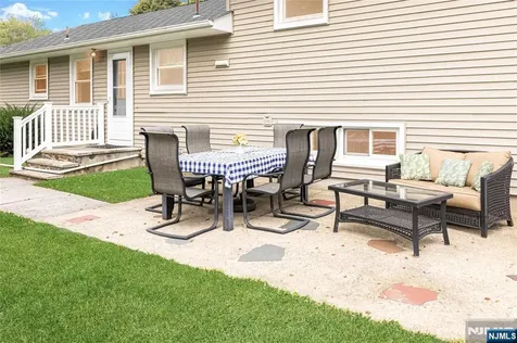100 Eyland Avenue Roxbury Township NJ 07876