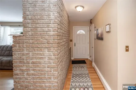 100 Eyland Avenue Roxbury Township NJ 07876