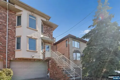 61 Columbia Avenue Cliffside Park NJ 07010
