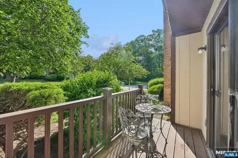 38 Park Street Florham Park Borough NJ 07932